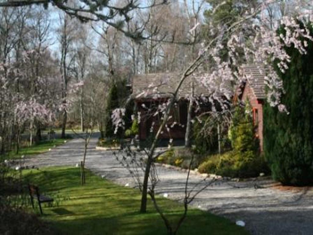 Tullochwood Lodges Форрес Номер фото